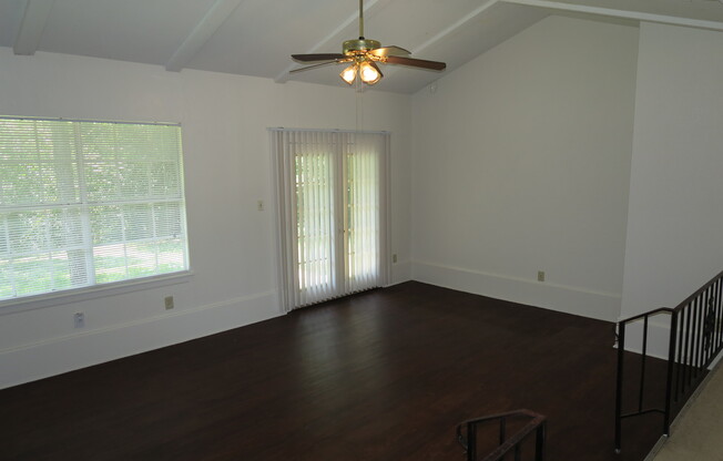 3 beds, 2 baths, $2,000