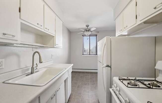 214 Place Apartments, Minneapolis