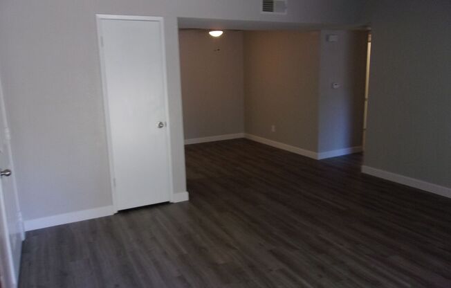 7134 GLORIA DR