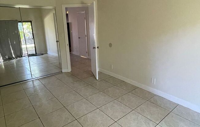 2 beds, 1 bath, $1,750