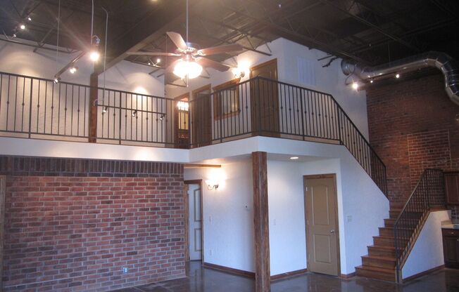 4 beds, 2 baths, 1,766 sqft, $2,275, Unit AW 120