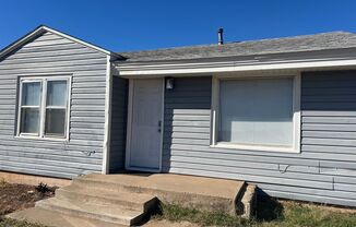 Super cute 2 bed at the right place and price