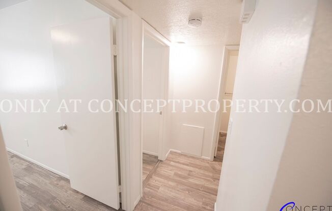 2 beds, 1 bath, 810 sqft, $1,375, Unit 100