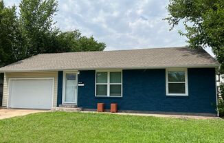 Updated (2) Bedroom within walking distance to Norman North!