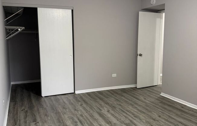 2 beds, 1 bath, $1,650, Unit 609-107