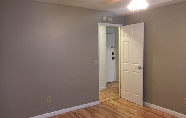 1 bed, 1 bath, $1,150