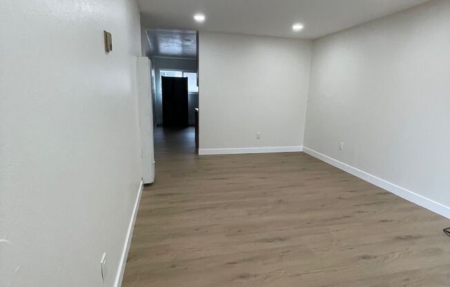 2 beds, 1 bath, $2,250