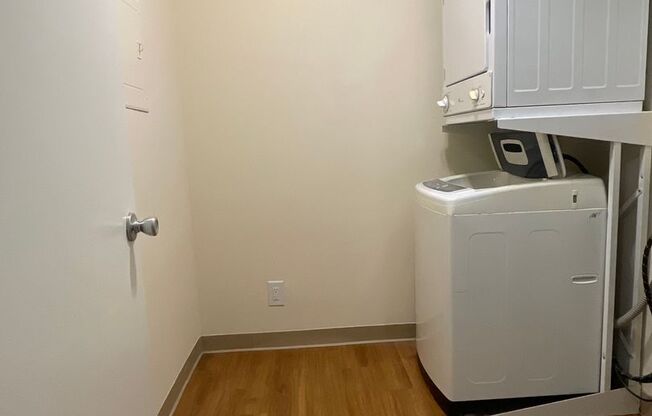 1 bed, 1 bath, 745 sqft, $1,750, Unit 14204 #A1