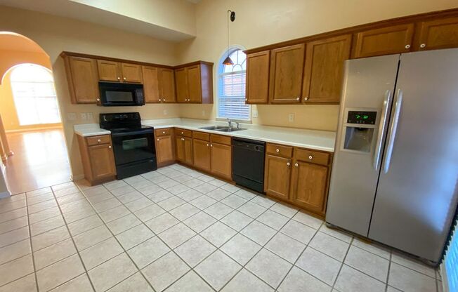 3 bed, 2.5 bath in Cordova near Trinity and Sanga