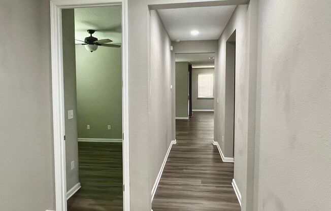 Modern Comfort Meets Community Living!