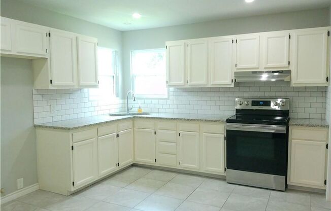 534 Ohio Ave - 3/Bed 1.5/Bath - $1750/month