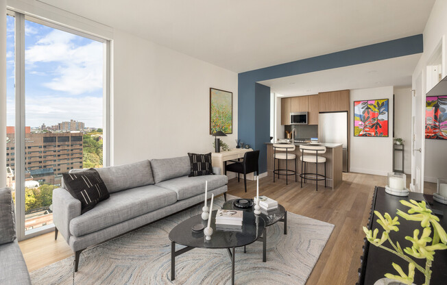 1 bed, 1 bath, $5,010, Unit 7E