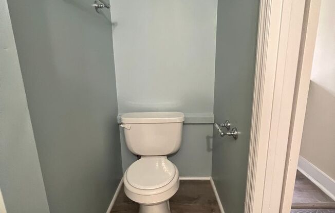 Studio, 1 bath, $1,025, Unit #6