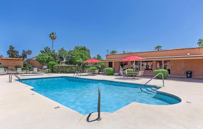 1 bed, 1 bath, 712 sqft, $1,010, Unit 15B