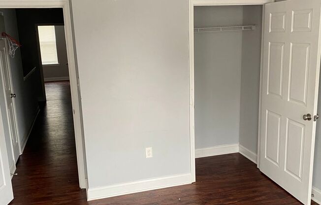 Spacious 3 Bedroom Townhouse – Available August 15