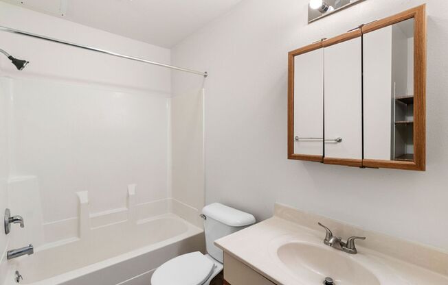 2 beds, 1 bath, 900 sqft, $1,045, Unit 2950