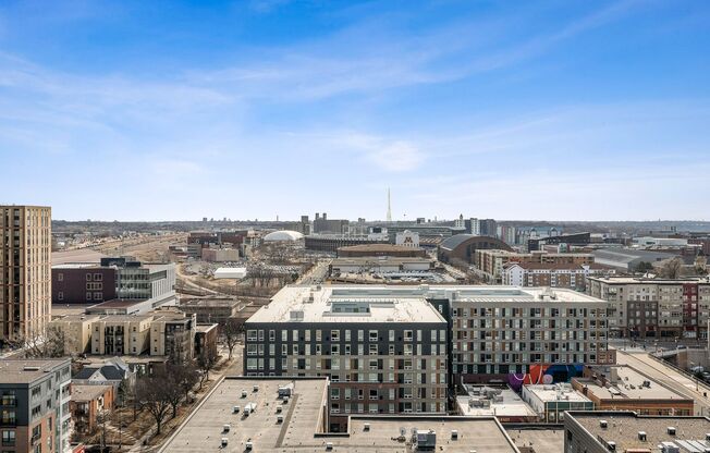1 bed, 1 bath, 555 sqft, $1,180, Unit 303