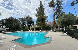 AVAILABLE NOW!! Charming 1 Bedroom/ 1 Bath in North Palm Springs!