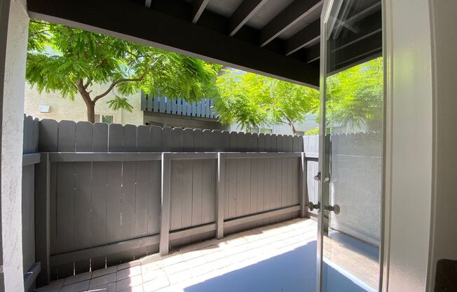 1 bed, 1 bath, 770 sqft, $2,600, Unit K-136