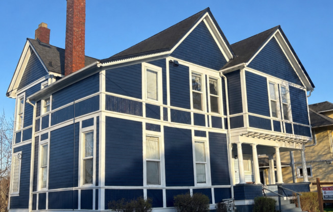 511 E. Chestnut Street