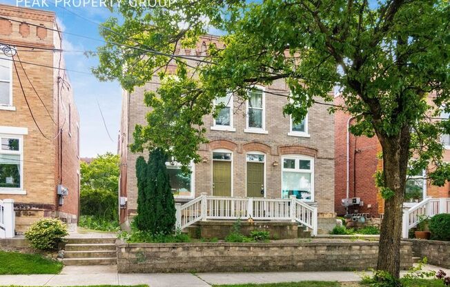 1208 INDIANOLA AVE