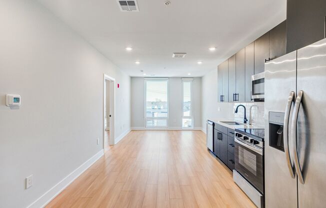 1 bed, 1 bath, 730 sqft, $1,600, Unit 309