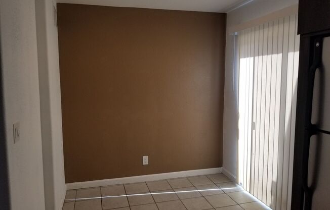 1 bed, 1 bath, 800 sqft, $1,095