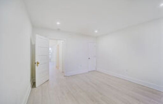 Charming 1BR/1BA in Hill East
