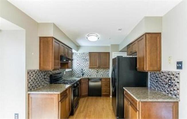 7681 BLUEBERRY HL LN