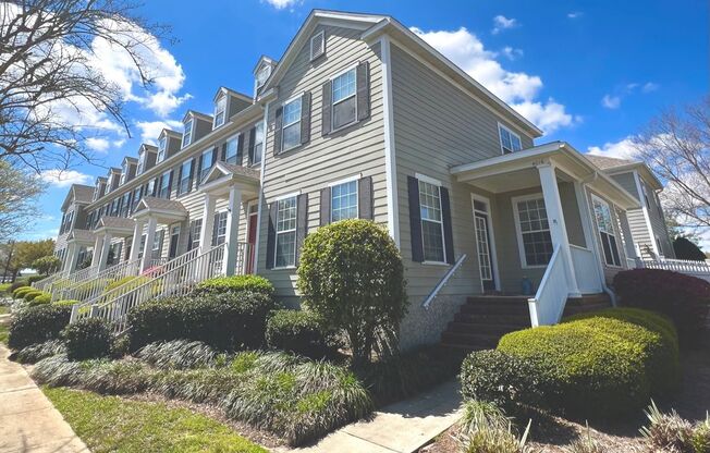 SOUTHWOOD: 4016 Colleton Ct  - Main Townhouse - $200 Utility Credit