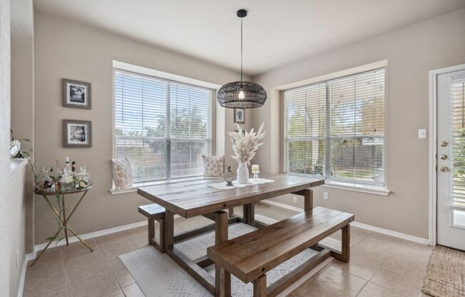 2913 Fleet Drive Austin, TX 78748