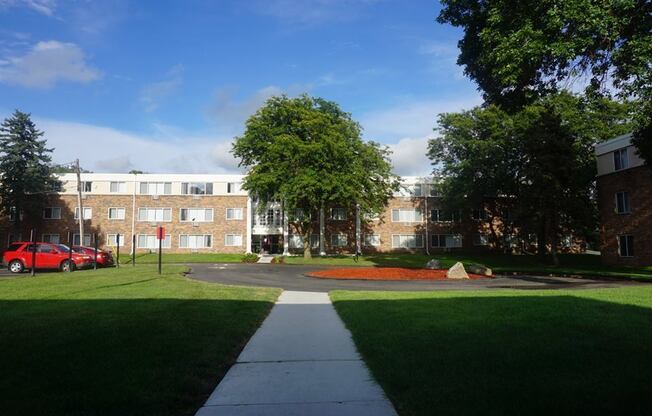 1 bed, 1 bath, 701 sqft, $1,239, Unit 2-308