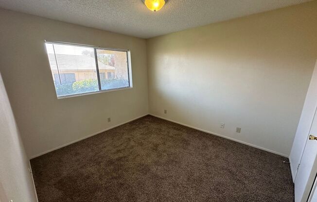 2 beds, 1.5 baths, $1,595, Unit 2