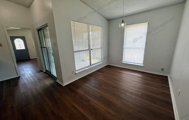 2 beds, 2 baths, 1,054 sqft, $1,345
