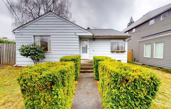 TWO BEDROOM RAMBLER IN KENNYDALE - GREAT LOCATION!