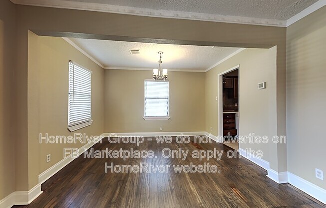 4928 W University Blvd