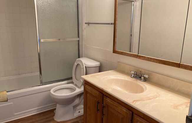 2 beds, 2 baths, 1,500 sqft, $1,857, Unit 712