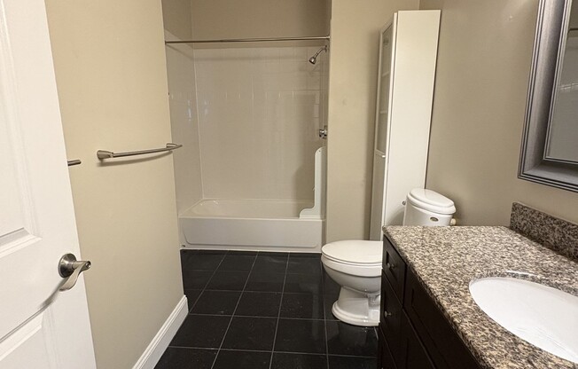 3 beds, 2 baths, 1,372 sqft, $3,700, Unit 1