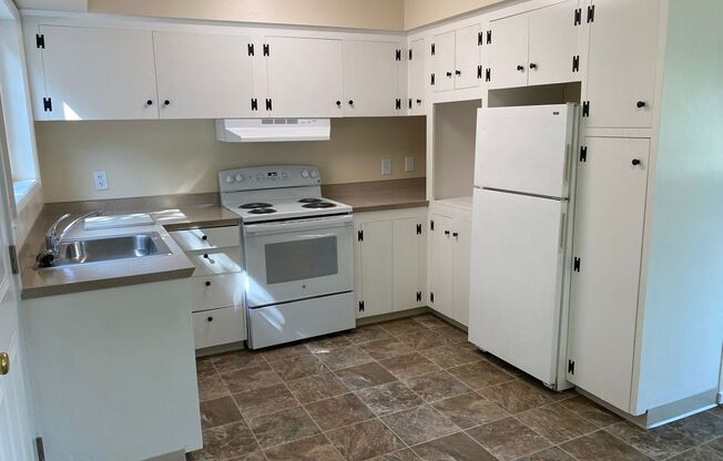 104-Oak Tree Terrace, LLC