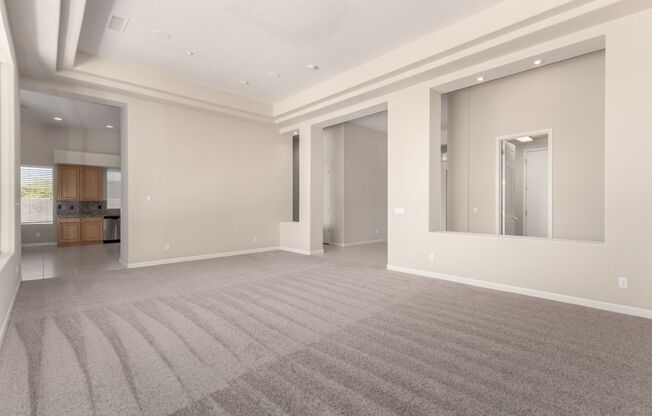 3 BED 2.5 BATHROOM HOME W/ OFFICE/DEN 3 CAR GARAGE AND SPARKLING POOL
