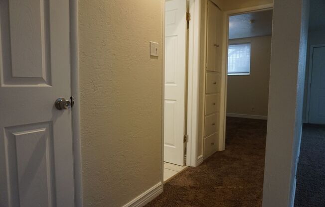 2 beds, 1 bath, 1,100 sqft, $1,500, Unit #A