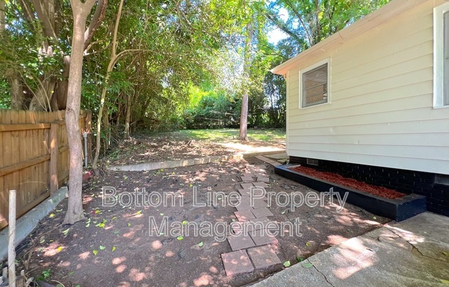 3141 COLUMBUS CIR