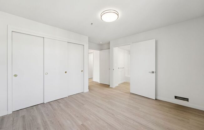 2 beds, 2 baths, 853 sqft, $4,000, Unit 307