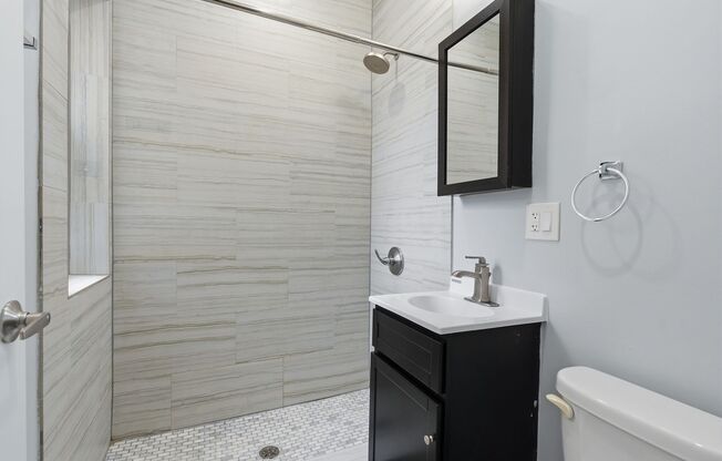 2 beds, 1 bath, 700 sqft, $2,395, Unit 1112-3rd Floor