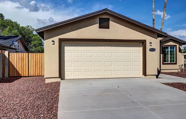 Remodeled 3/2 SFH Glendale, built in 2016