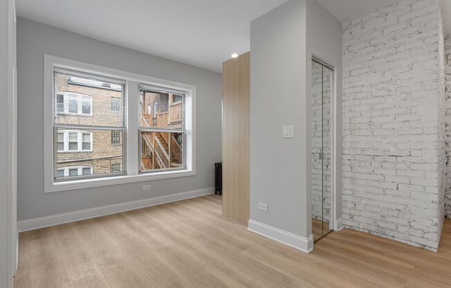 Studio, 1 bath, 326 sqft, $1,465, Unit 1631-1J
