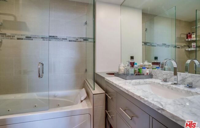 2 beds, 2 baths, 1,377 sqft, $5,750, Unit 802