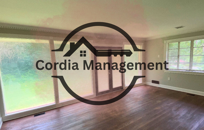 Free Rent  - ask about Special  - 2 Bedroom For Rent in Decatur - Gorgeous Hardwood Floors - Pet Friendly