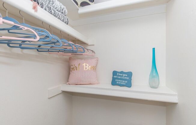 Studio, 1 bath, 350 sqft, $1,025, Unit B115