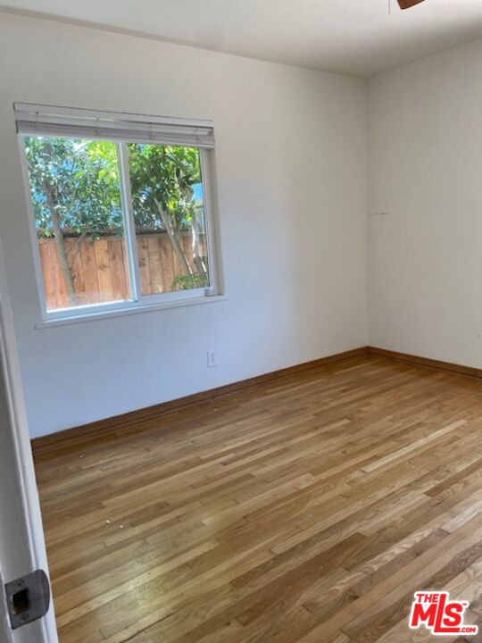 5561 INGLEWOOD BLVD